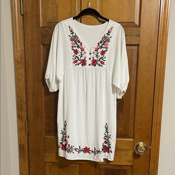 Amazon Dresses & Skirts - Amazon White‎ Dress with Red and Black Embroidery think Midsomer party